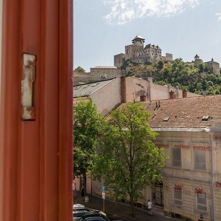 Penzion Deloris Trenčín Exteriér fotografie